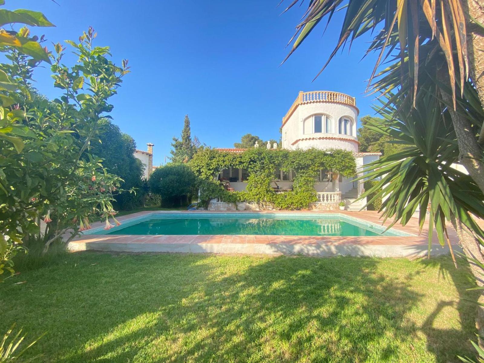 Beautiful Villa With Pool, Barbecue, And Garden Jávea Eksteriør billede